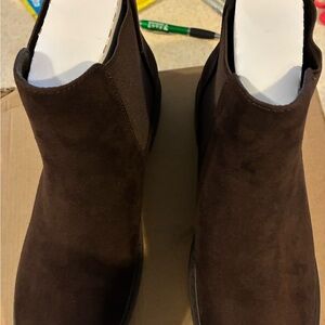 Just Fab booties Nolan cocao  size 9